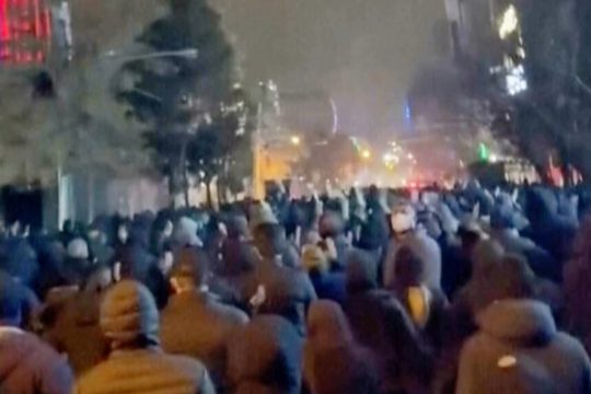 iran protest - diadiloseis